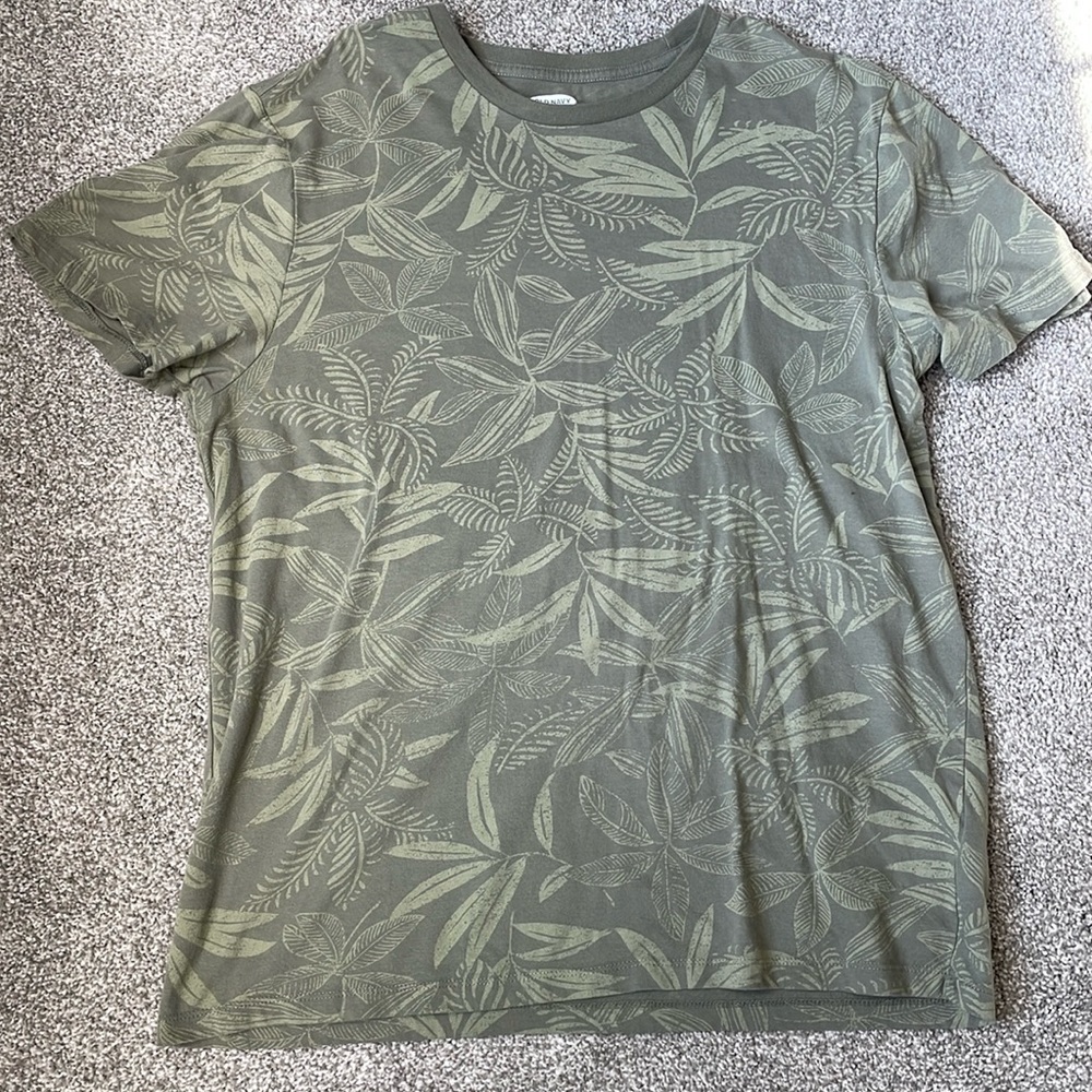 Men green palm leaves t-shirt